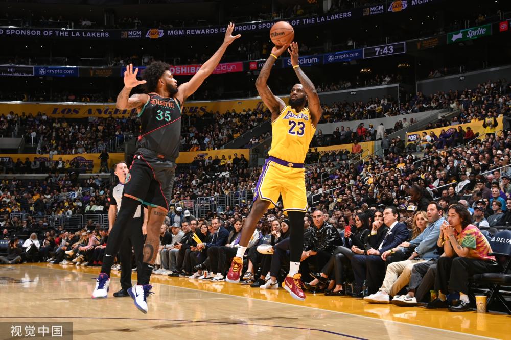 球队成员并 球队成员并