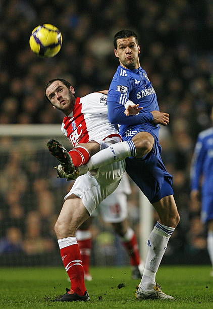 帮助他们集 帮助他们集