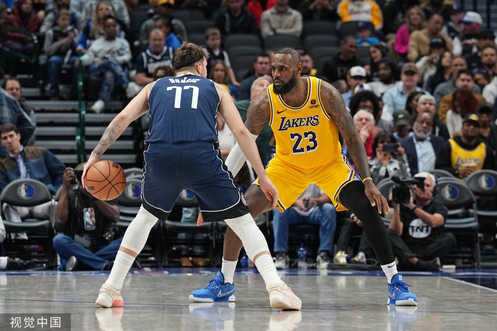 更是一面镜 更是一面镜