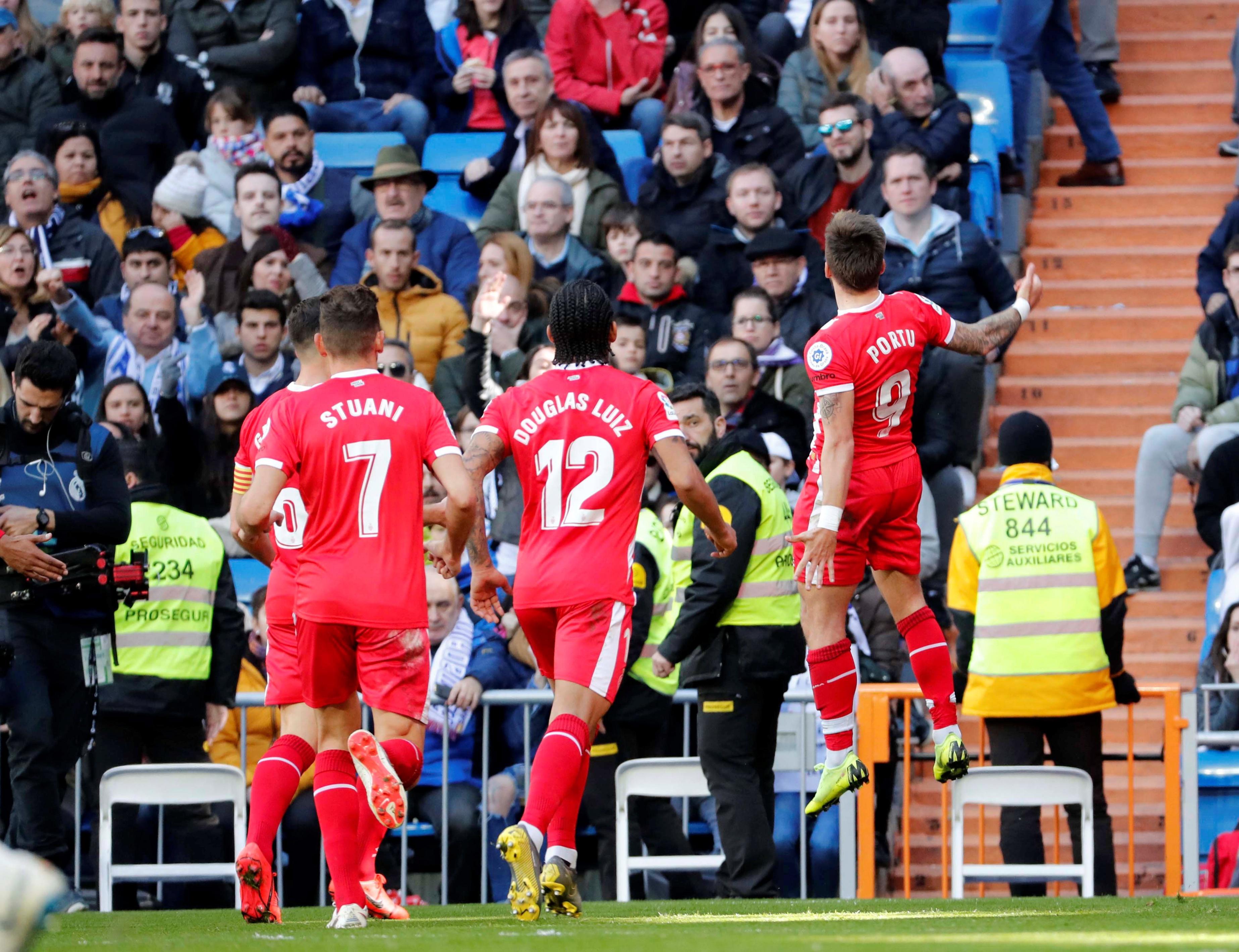 拉开差距的 拉开差距的